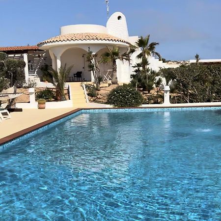 Отель Oasi Di Casablanca Лампедуза Экстерьер фото